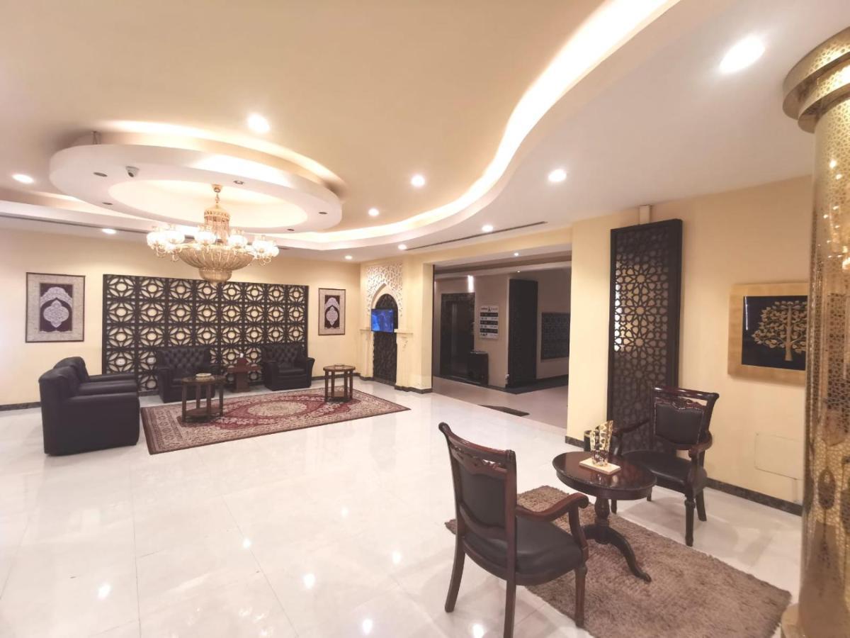 Aparthotel Ashbonh 3*