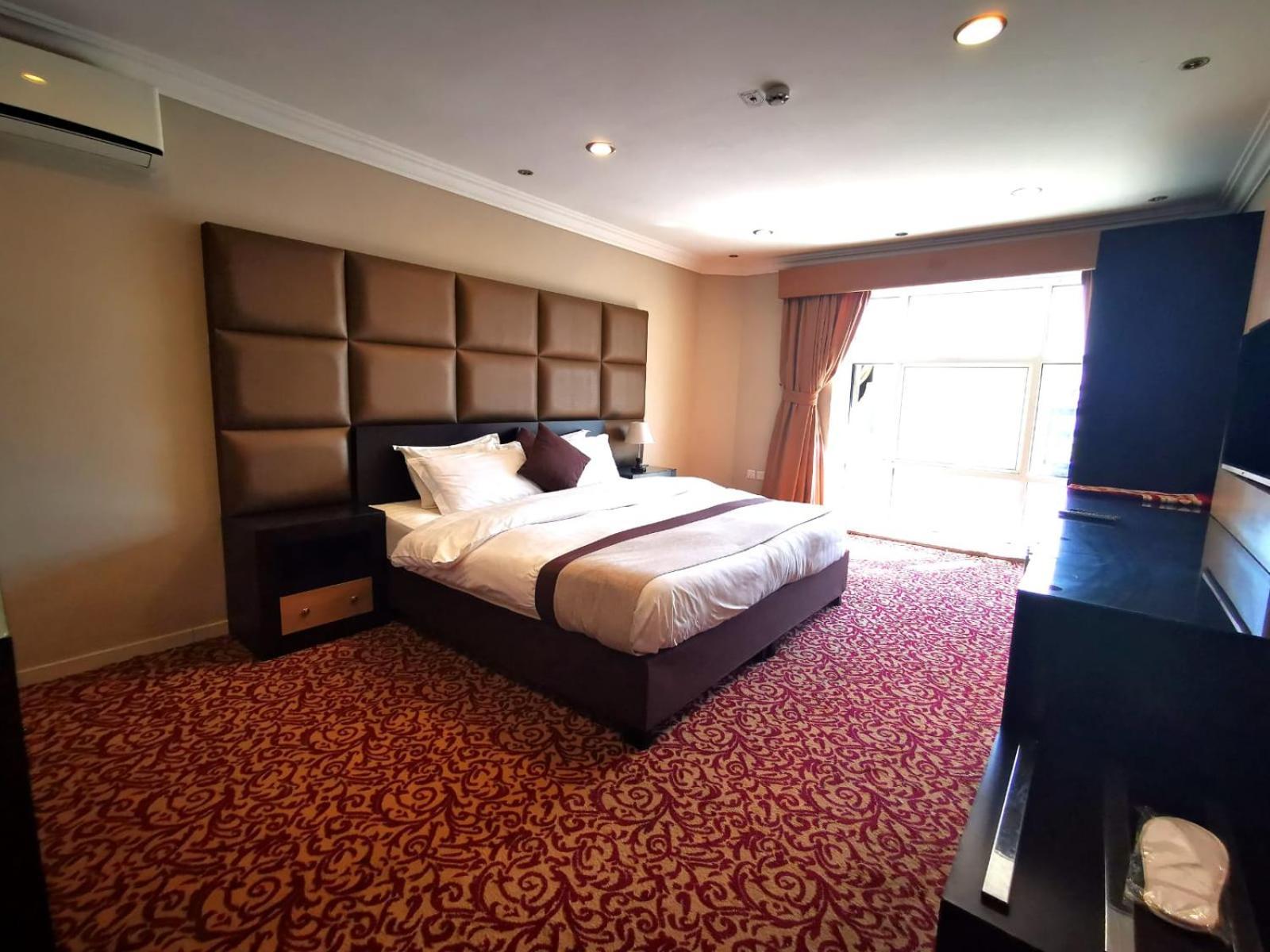 Aparthotel Ashbonh 3*