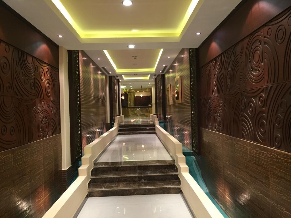 Ashbonh Aparthotel 3*