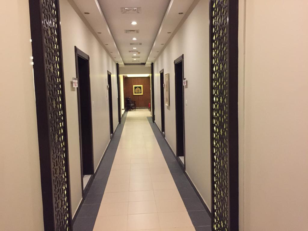 Aparthotel Ashbonh 3*